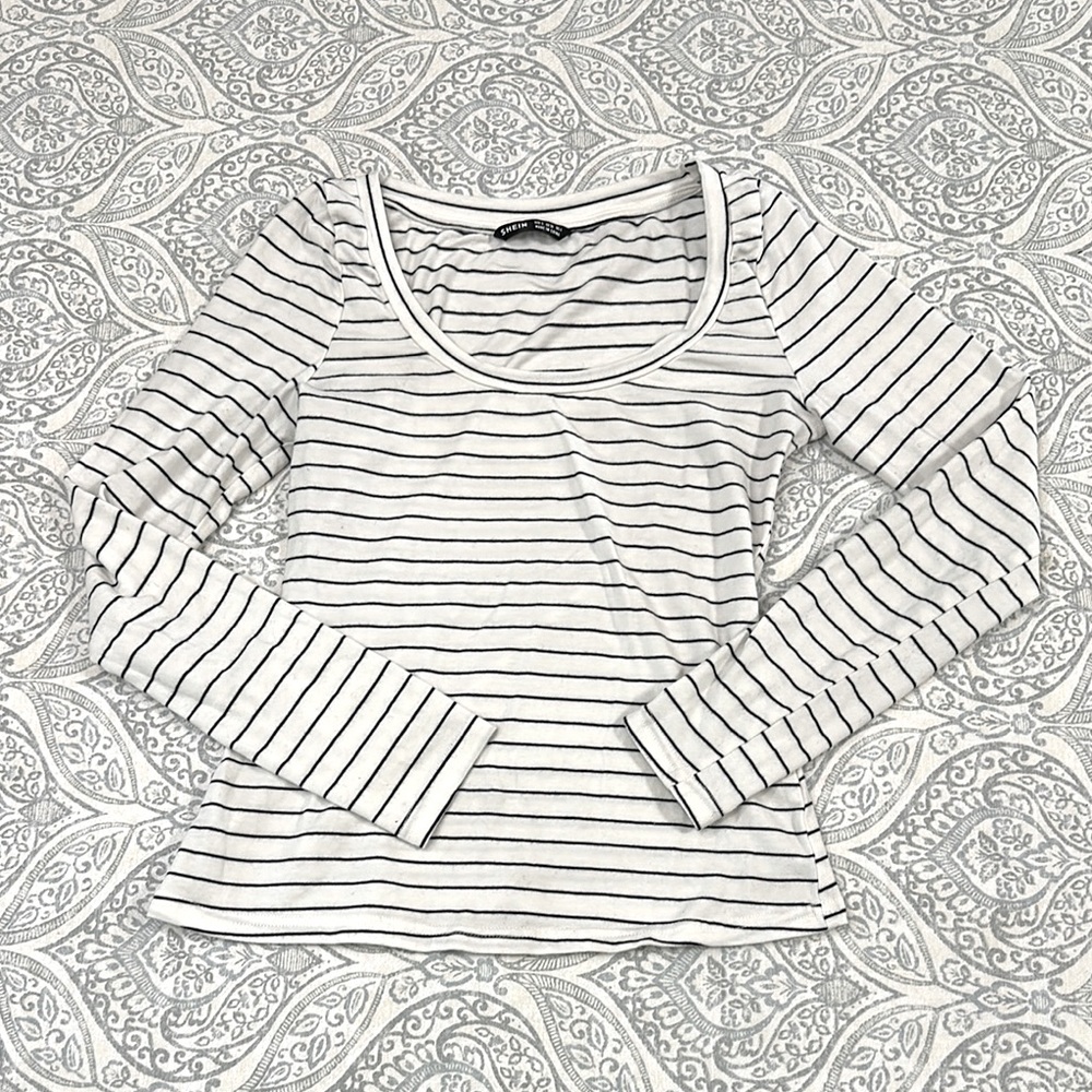 SHEIN Fitted White and Gray Long Sleeve Top